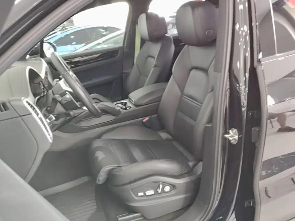 Porsche Cayenne E-Hybrid 2019 Cayenne E-Hybrid 2.0T — миниатюра 17
