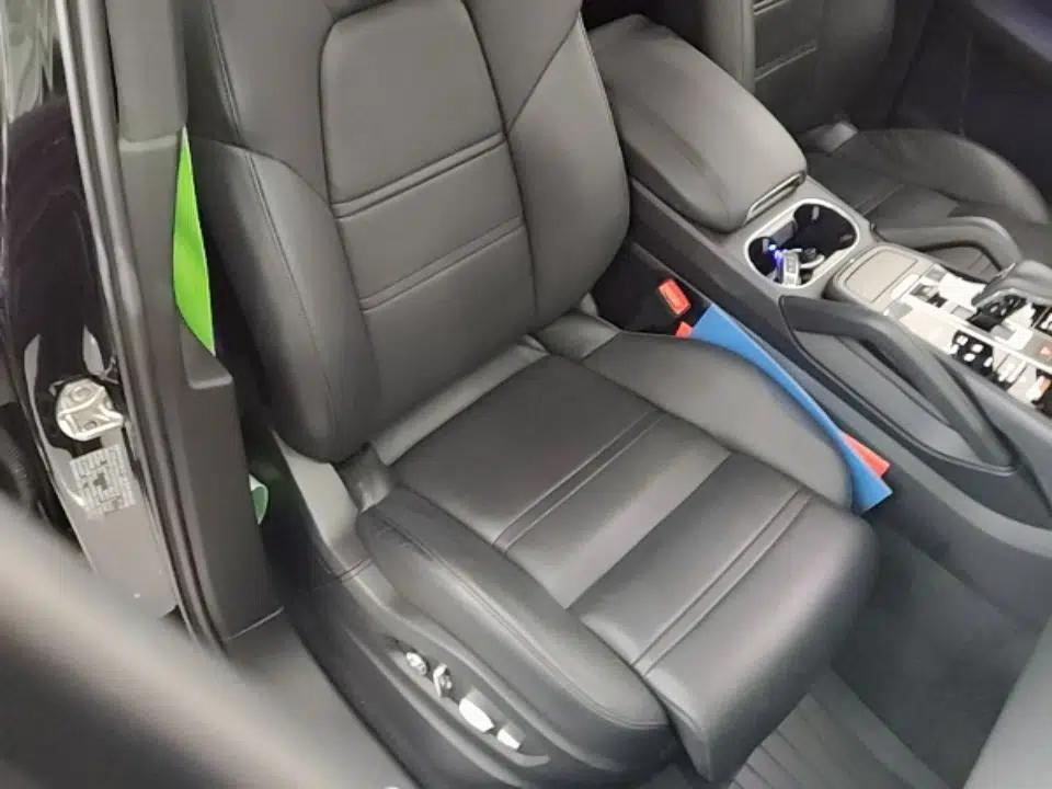 Porsche Cayenne E-Hybrid 2019 Cayenne E-Hybrid 2.0T — миниатюра 19