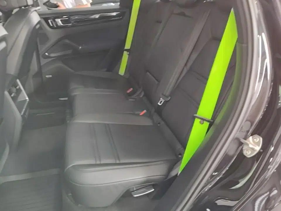 Porsche Cayenne E-Hybrid 2019 Cayenne E-Hybrid 2.0T — миниатюра 20