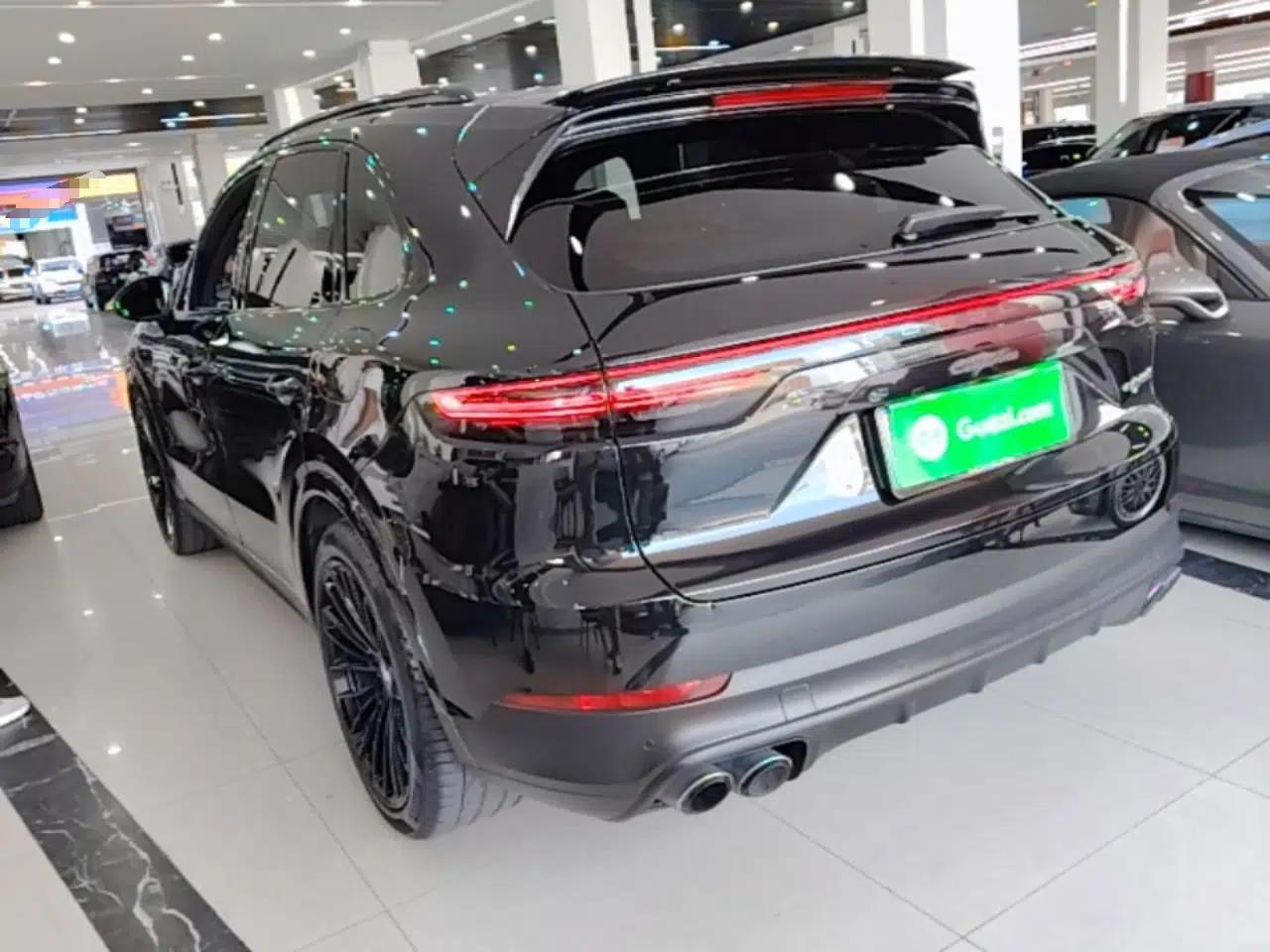 Porsche Cayenne E-Hybrid 2019 Cayenne E-Hybrid 2.0T — миниатюра 4