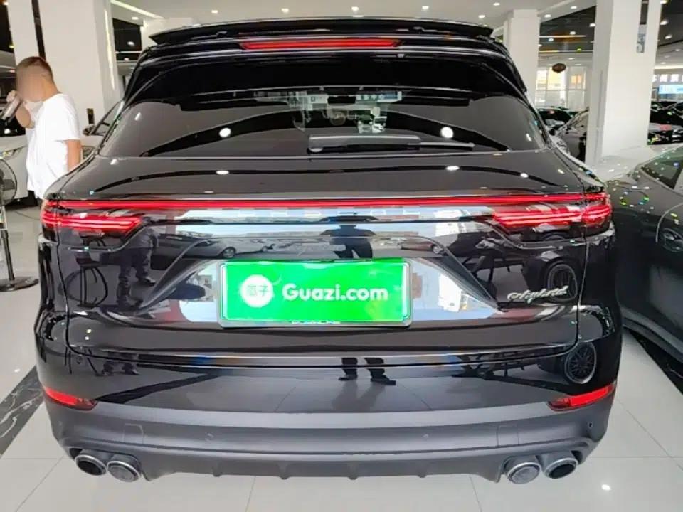 Porsche Cayenne E-Hybrid 2019 Cayenne E-Hybrid 2.0T — миниатюра 5