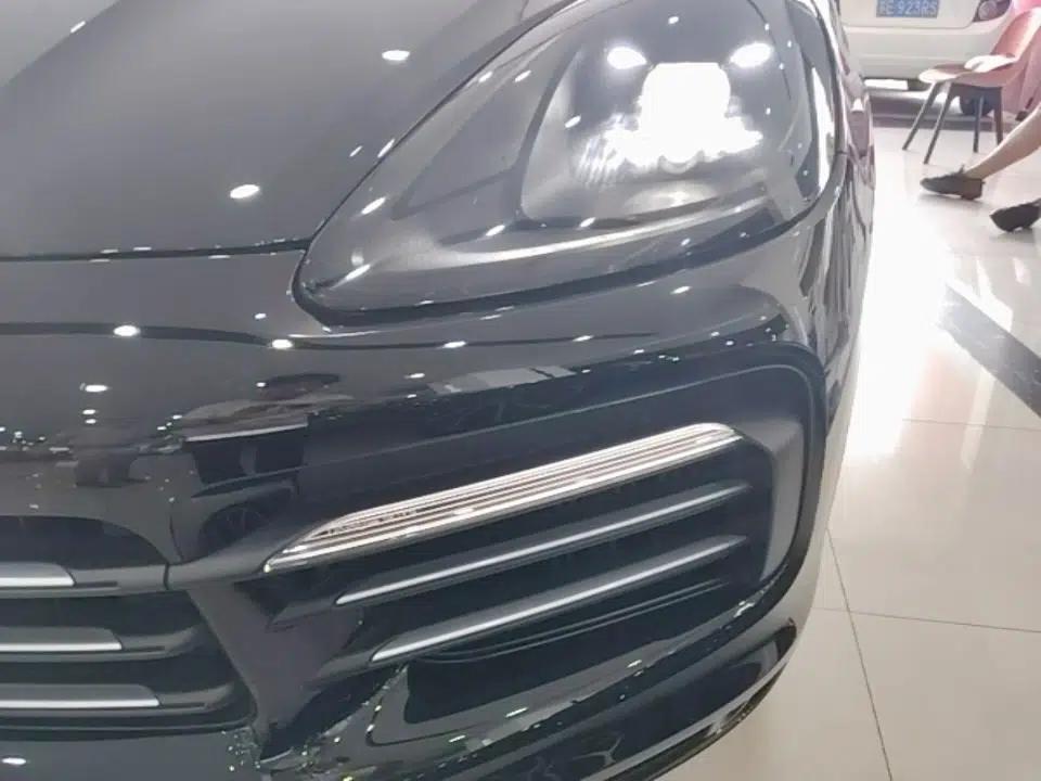 Porsche Cayenne E-Hybrid 2019 Cayenne E-Hybrid 2.0T — миниатюра 8