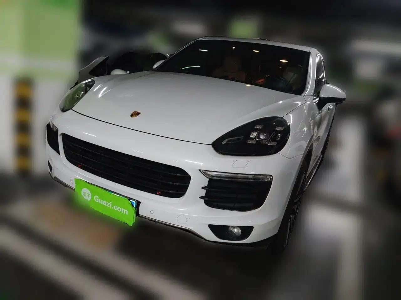 Porsche Cayenne E-Hybrid 2016 Cayenne S E-Hybrid 3.0T — миниатюра 1