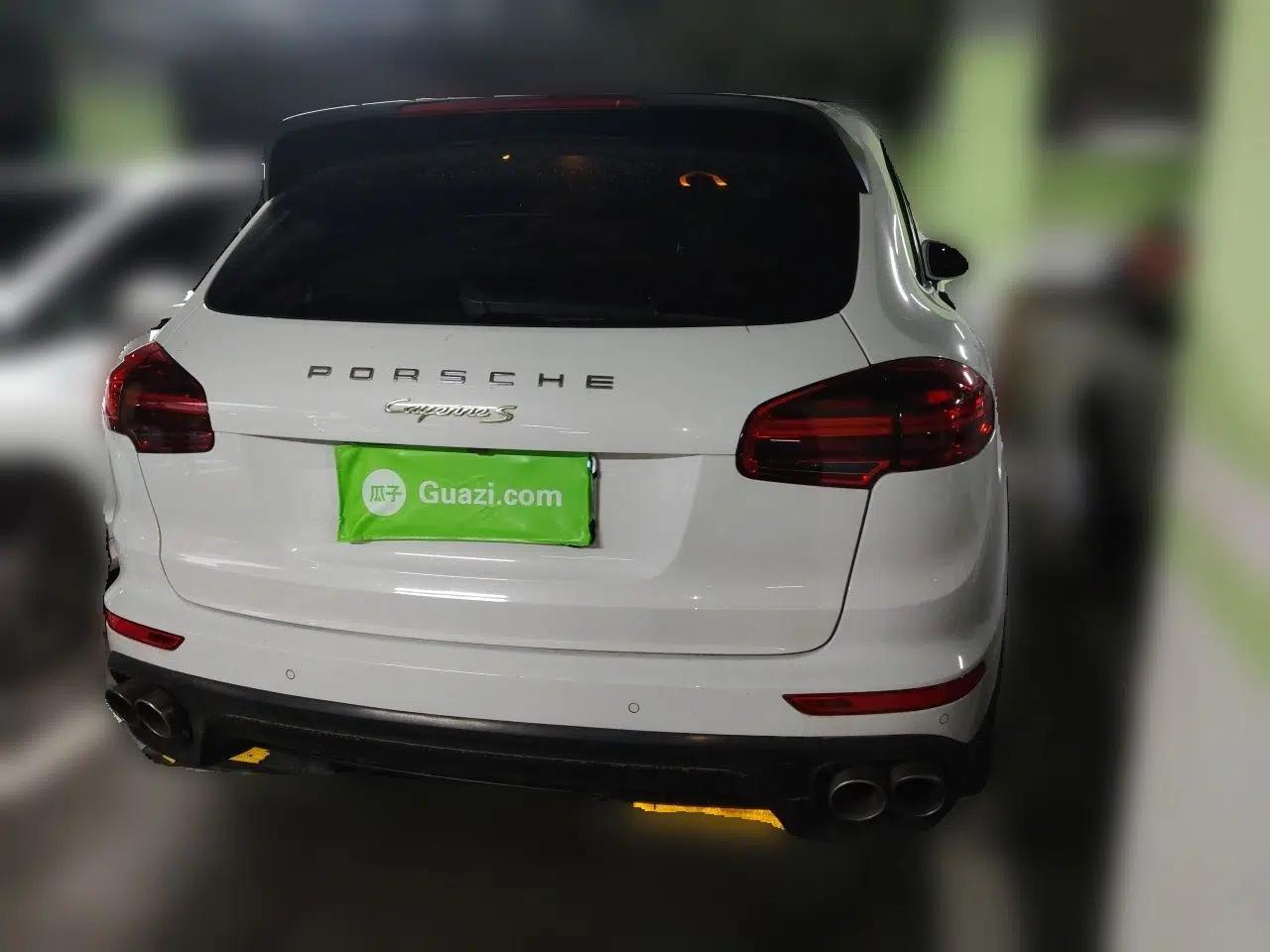 Porsche Cayenne E-Hybrid 2016 Cayenne S E-Hybrid 3.0T — миниатюра 5