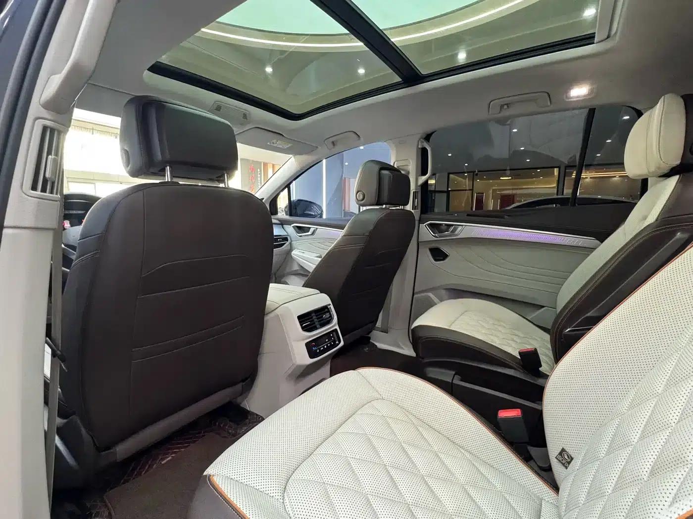 2021 Range Rover 380TSI AWD Flagship Edition — миниатюра 15