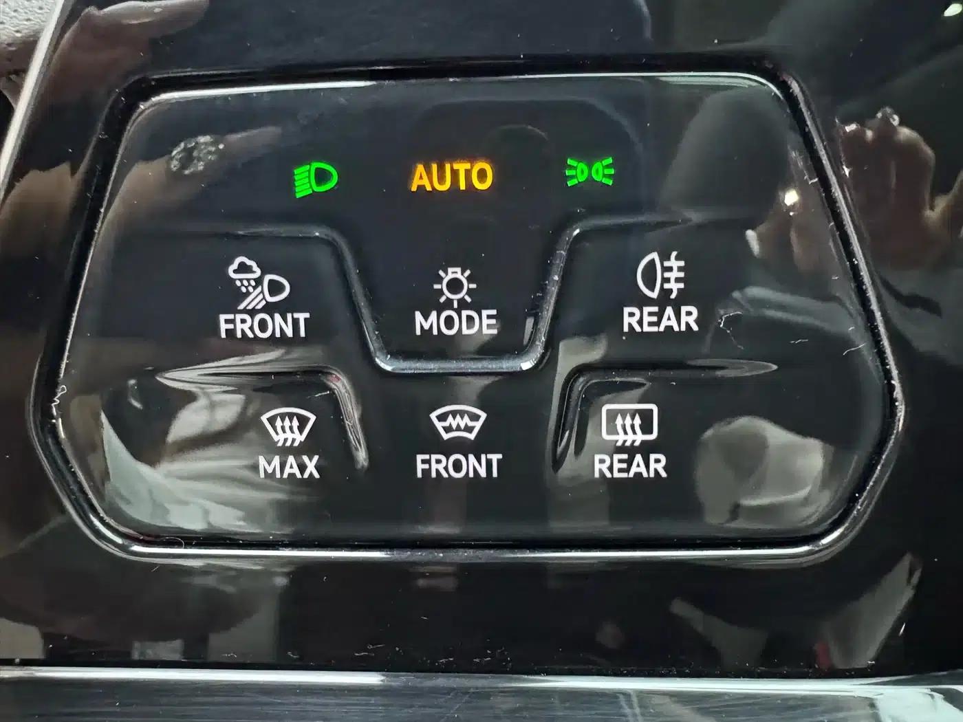 2021 Range Rover 380TSI AWD Flagship Edition — миниатюра 23