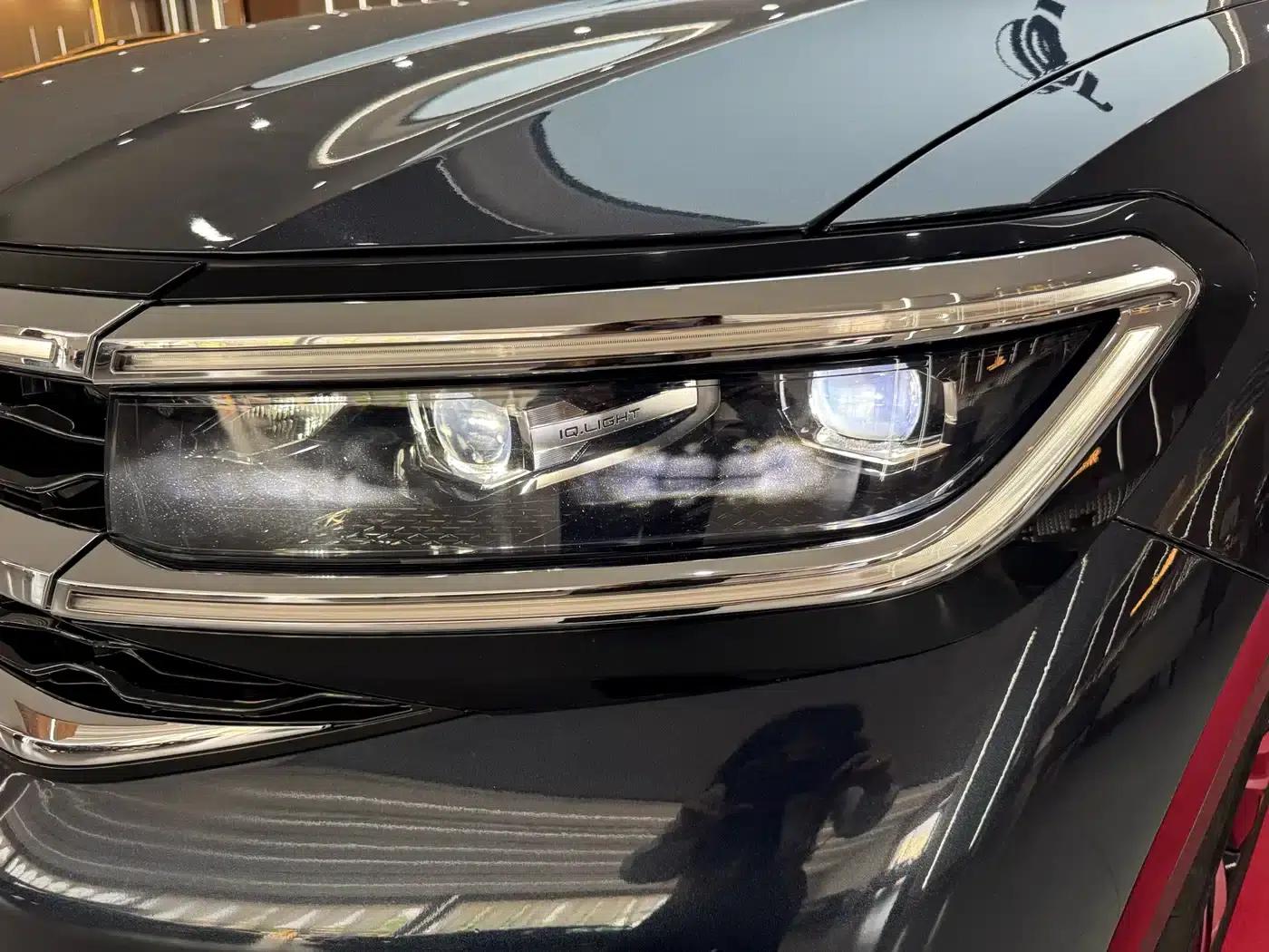 2021 Range Rover 380TSI AWD Flagship Edition — миниатюра 38