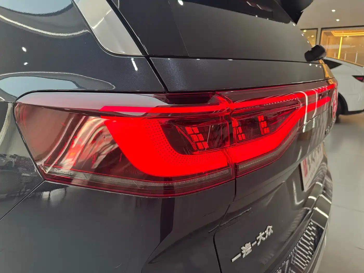 2021 Range Rover 380TSI AWD Flagship Edition — миниатюра 41