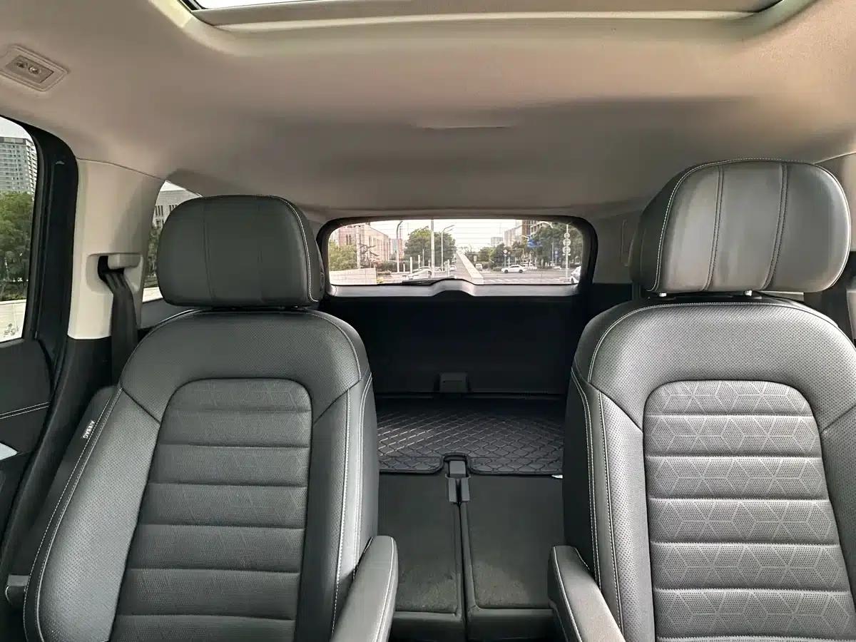 2022 Range Rover 530TSI AWD Flagship Pro 6-seater — миниатюра 10