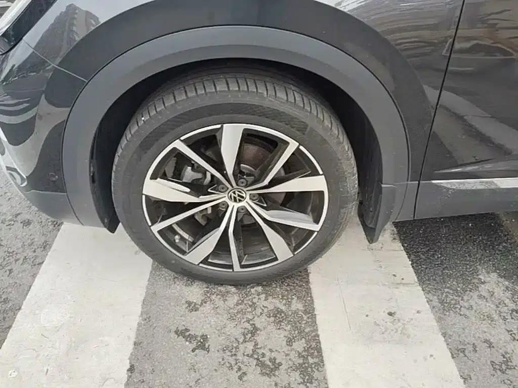 2024 Range Rover 530TSI AWD Flagship Pro 6-seater — миниатюра 23
