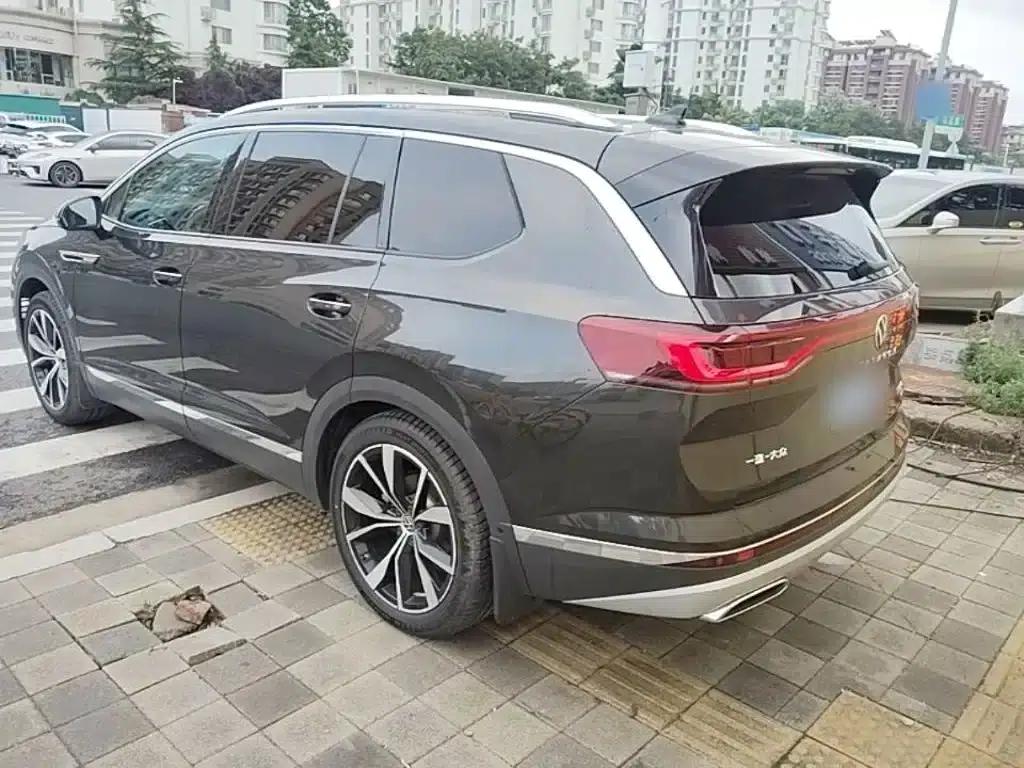2024 Range Rover 530TSI AWD Flagship Pro 6-seater — миниатюра 5