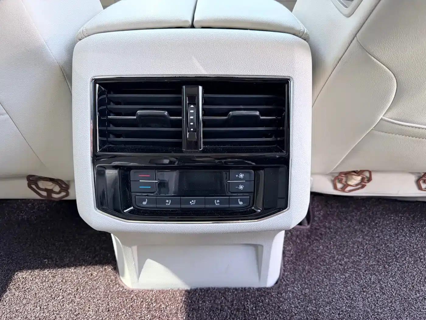 Viloran 2020 380TSI Premium Edition — миниатюра 13