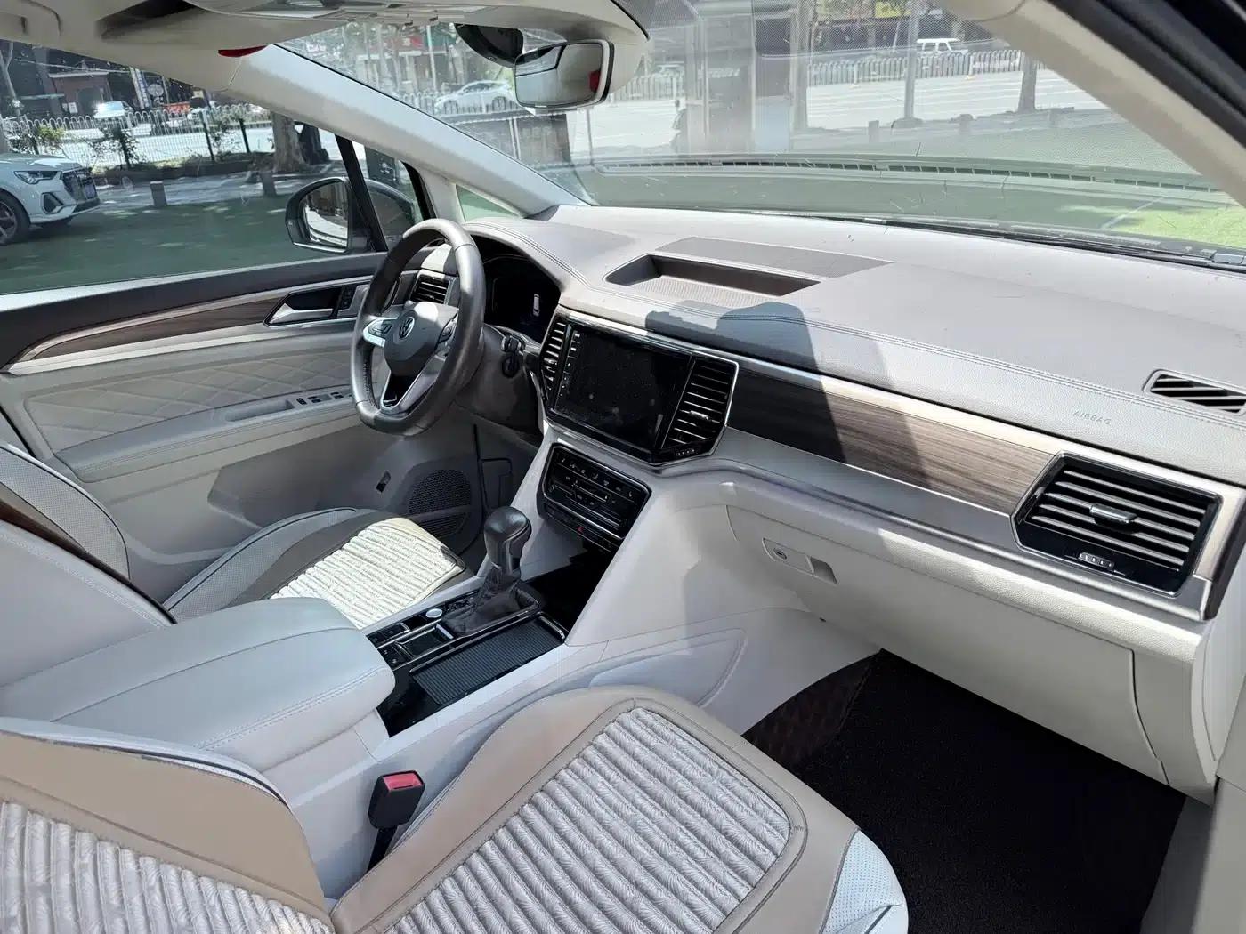 Viloran 2020 380TSI Premium Edition — миниатюра 10