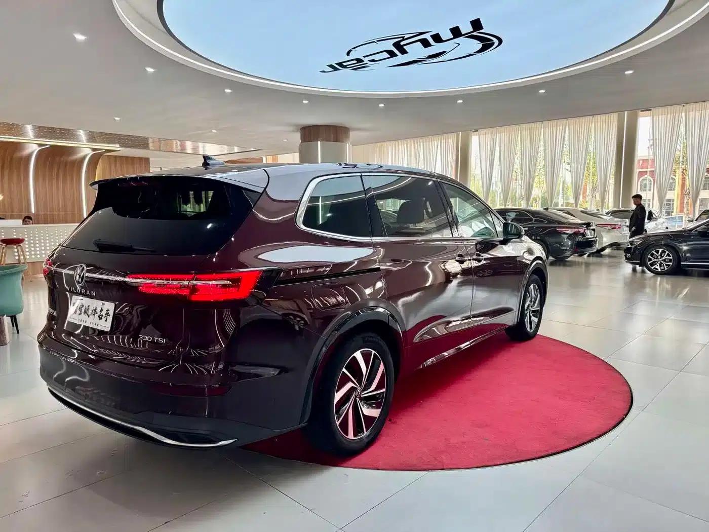 Viloran 2023 330TSI Luxury Edition — миниатюра 5