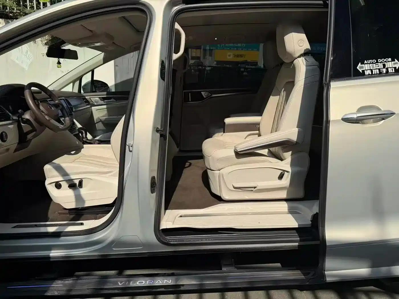 Viloran 2020 330TSI Luxury Edition — миниатюра 7