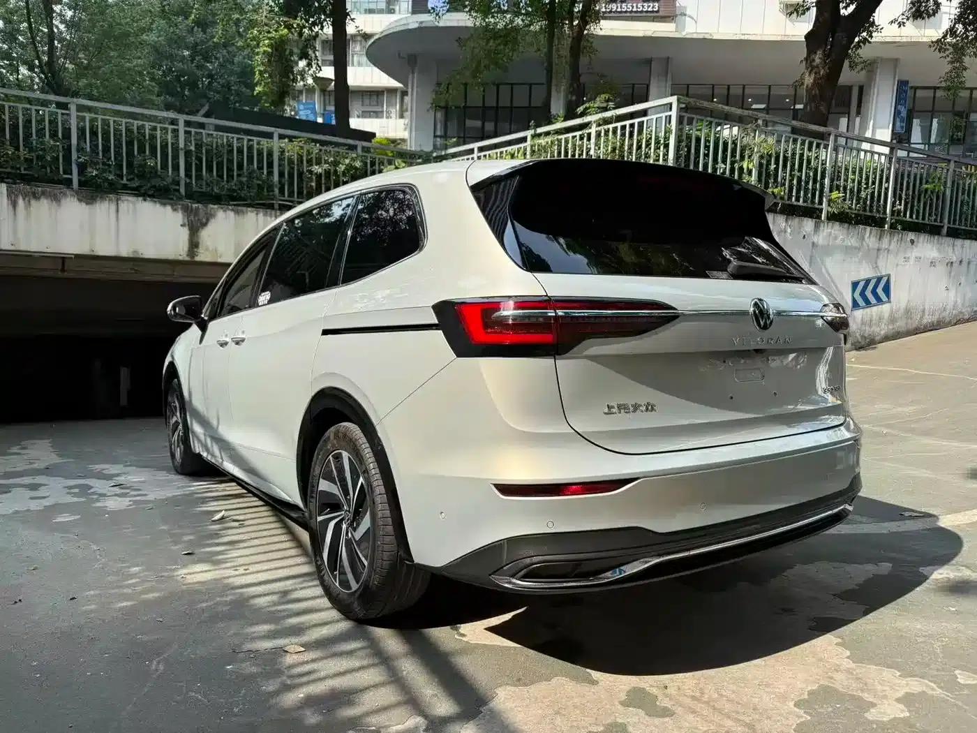 Viloran 2020 330TSI Luxury Edition — миниатюра 10
