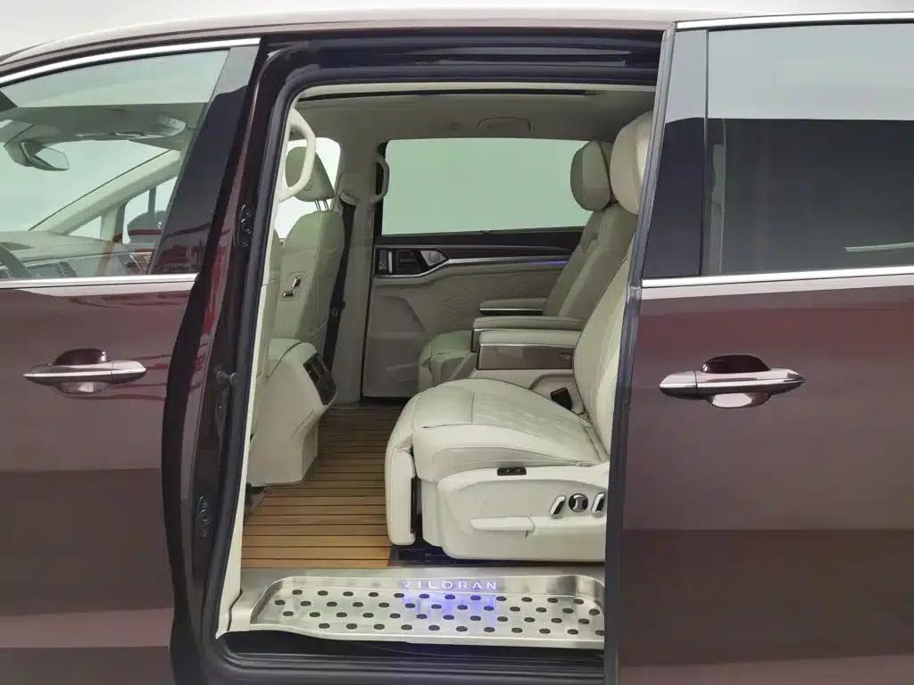 Viloran 2020 380TSI Premium Edition — миниатюра 15