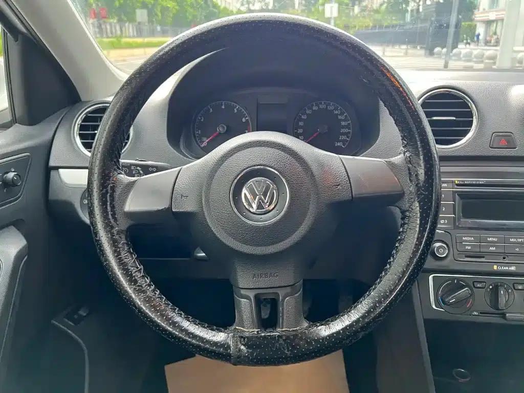 Jetta 2015 Value Edition 1.4L Manual Comfort Model — миниатюра 8