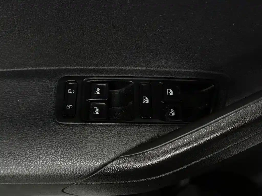 Jetta 2017 1.5L Automatic Fashion Edition — миниатюра 9