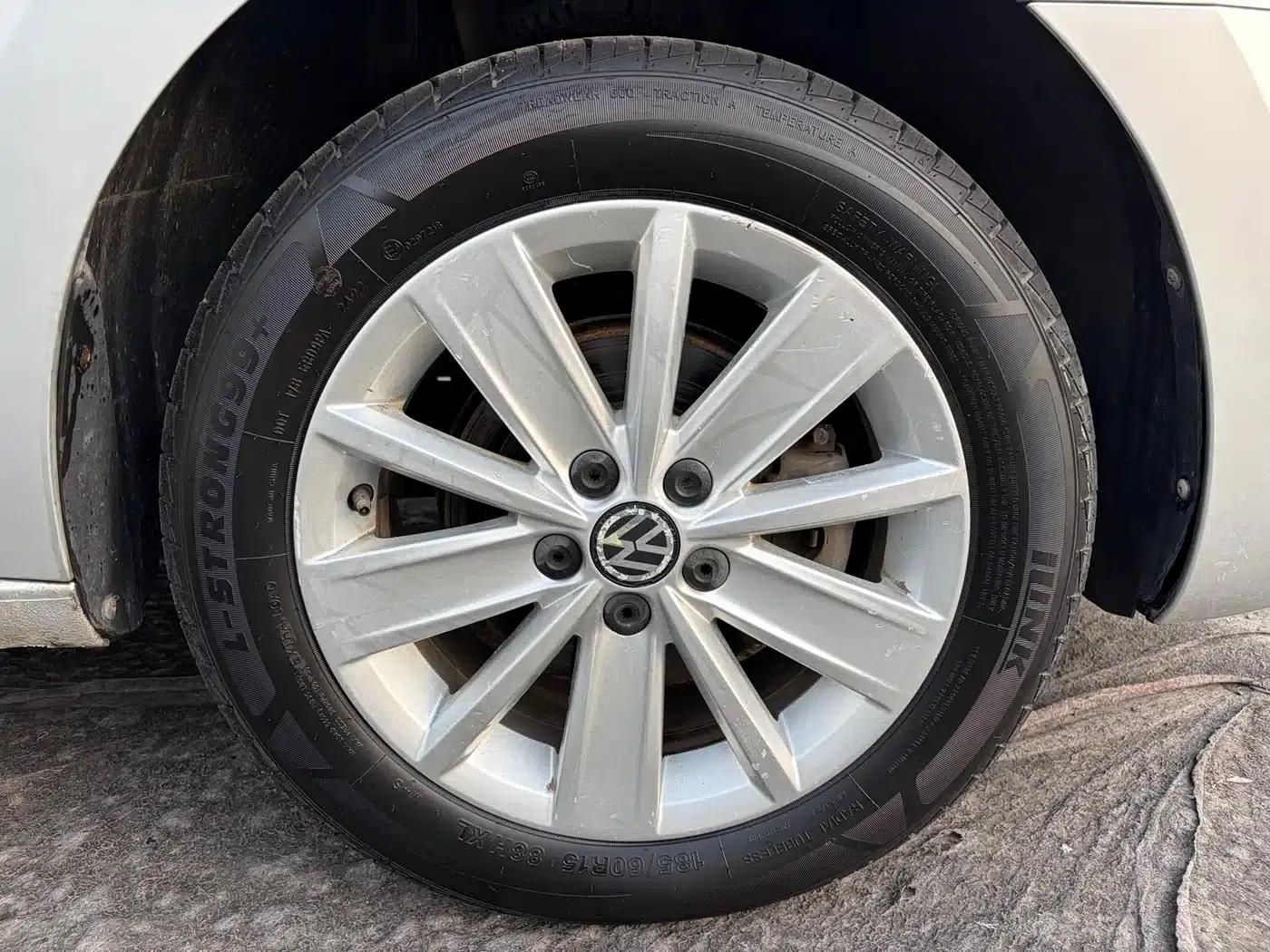 Jetta 2015 Value Edition 1.4L Manual Comfort Model — миниатюра 15