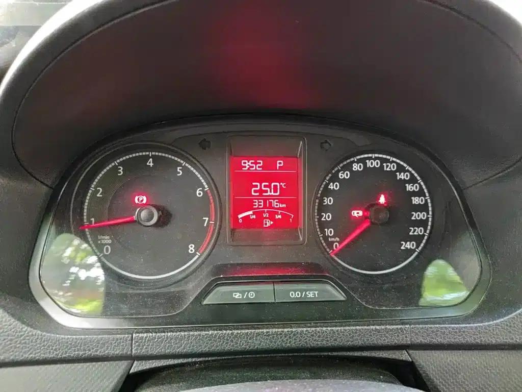 Jetta 2017 1.5L Automatic Fashion Edition — миниатюра 8