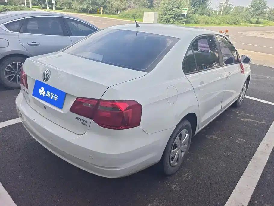 Jetta 2015 Value Edition 1.6L Manual Fashion Model — миниатюра 3