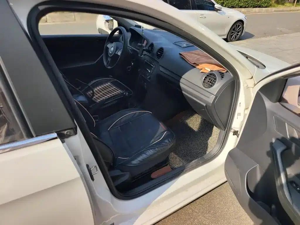 Jetta 2015 Value Edition 1.4L Manual Fashion Model — миниатюра 21