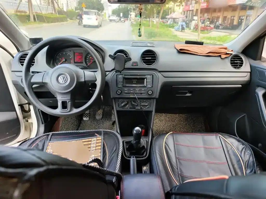 Jetta 2015 Value Edition 1.4L Manual Fashion Model — миниатюра 5