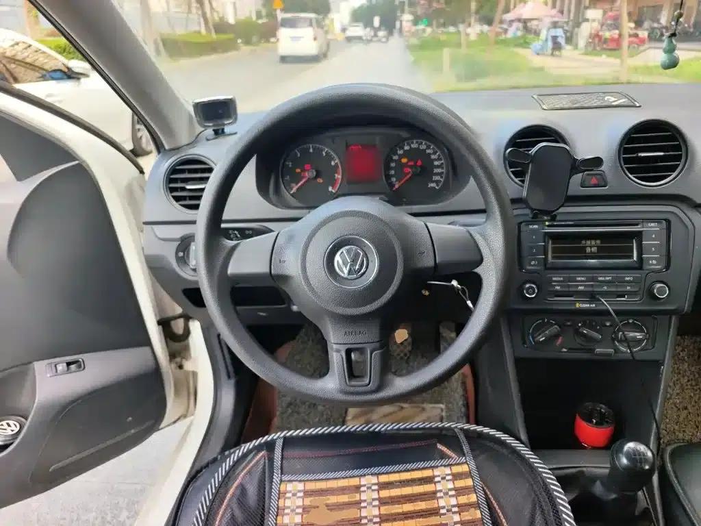 Jetta 2015 Value Edition 1.4L Manual Fashion Model — миниатюра 6
