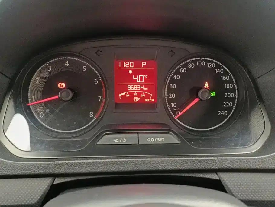 Jetta 2017 1.5L Automatic Fashion Edition — миниатюра 14