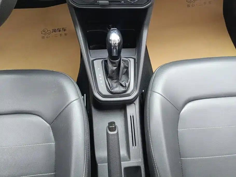 Jetta 2017 1.5L Automatic Fashion Edition — миниатюра 16