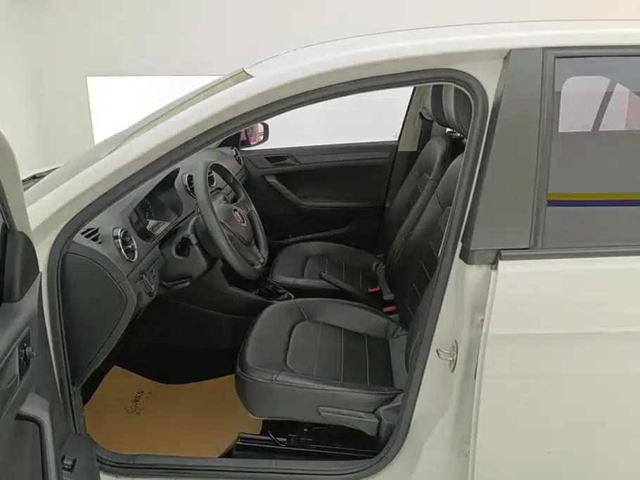 Jetta 2017 1.5L Automatic Fashion Edition — миниатюра 9