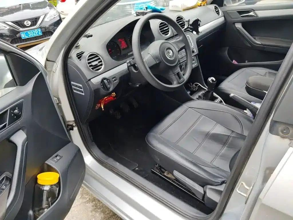 Jetta 2015 1.6L Manual Comfort Model — миниатюра 13