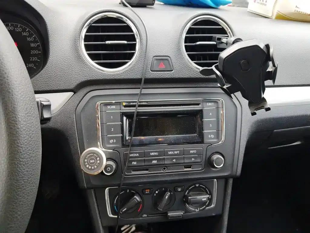 Jetta 2015 1.6L Manual Comfort Model — миниатюра 10
