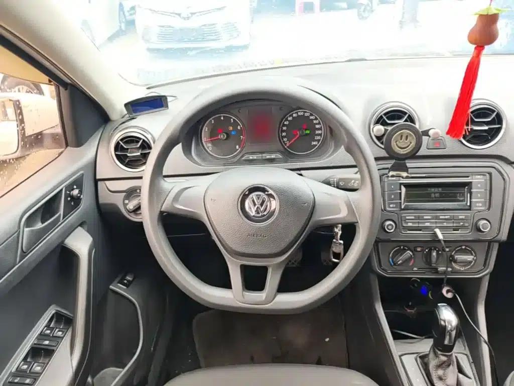Jetta 2017 1.5L Automatic Fashion Edition — миниатюра 11