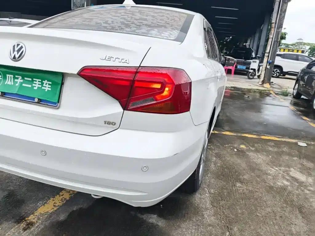 Jetta 2017 1.5L Automatic Fashion Edition — миниатюра 8