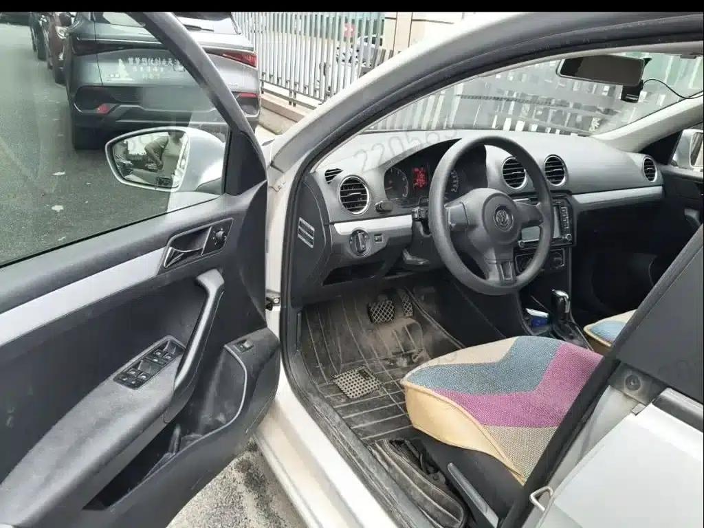 Jetta 2015 Value Edition 1.6L Automatic Comfort Model — миниатюра 12