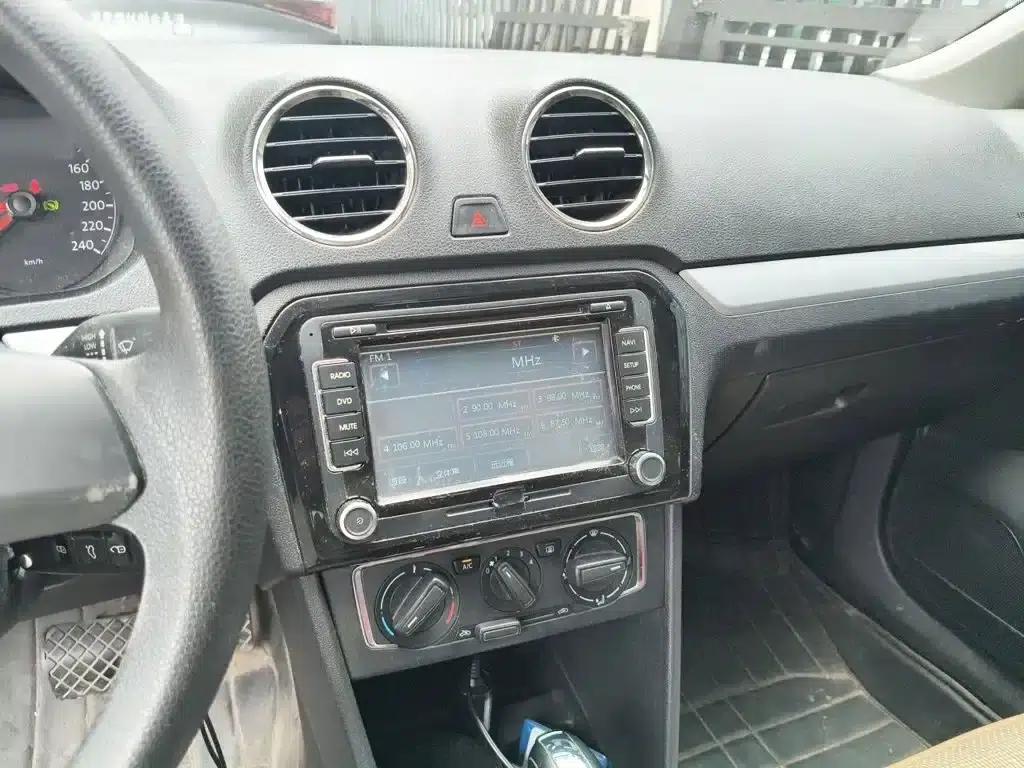 Jetta 2015 Value Edition 1.6L Automatic Comfort Model — миниатюра 6