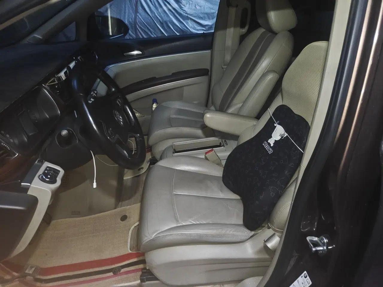 Buick GL8 2018 28T Luxury Model China VI Standard — миниатюра 15