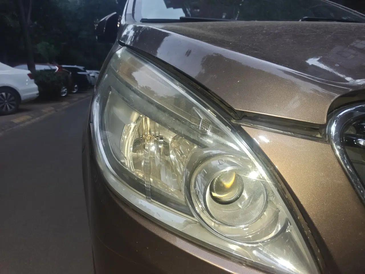 Buick GL8 2018 28T Luxury Model China VI Standard — миниатюра 7
