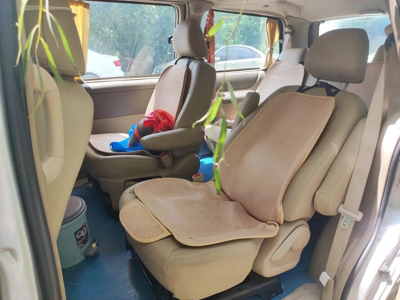 Buick GL8 2012 2.4L BASE Comfort Edition — миниатюра 17