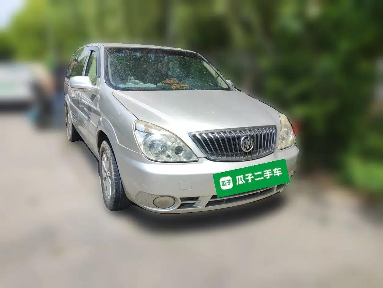 Buick GL8 2012 2.4L BASE Comfort Edition — миниатюра 3