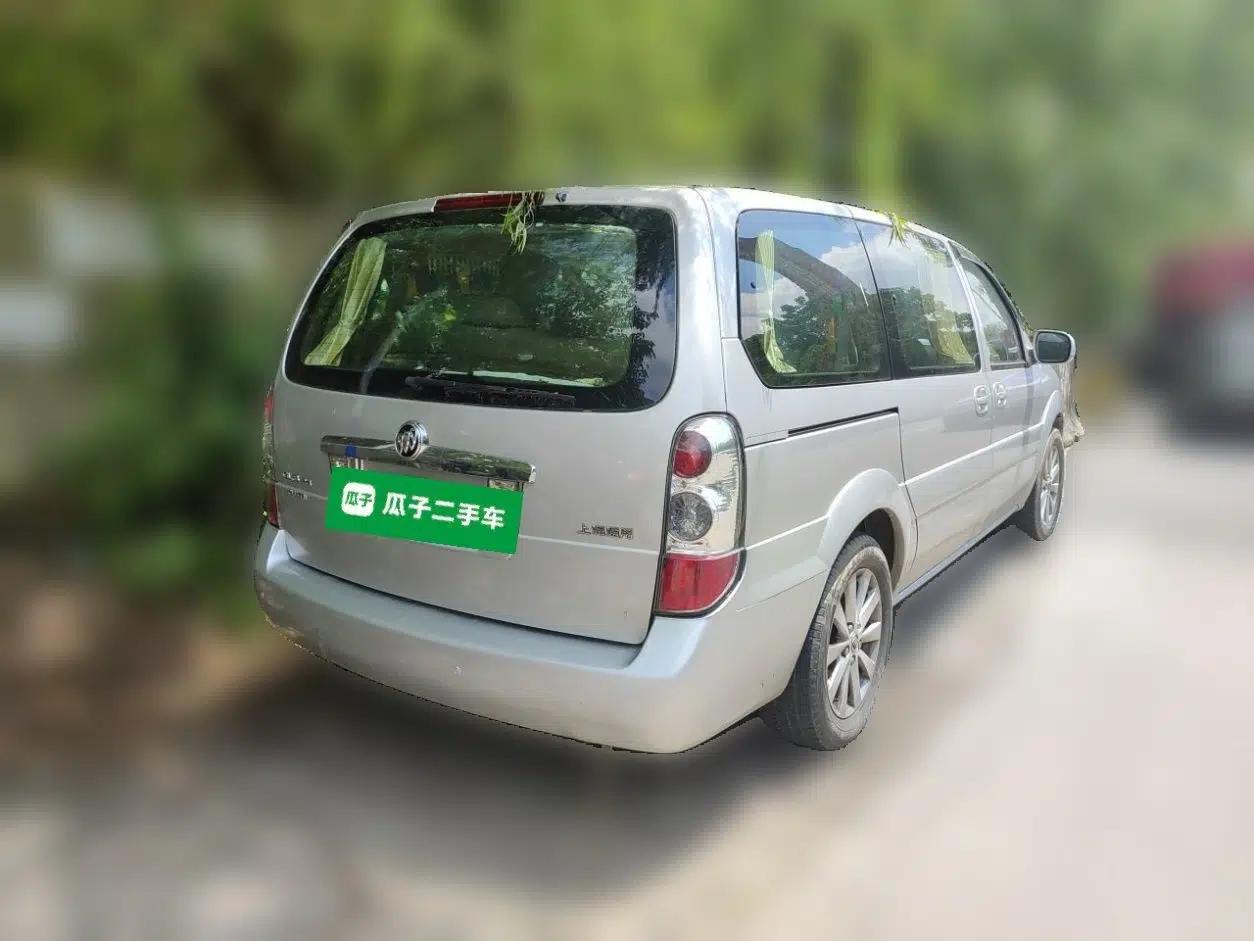 Buick GL8 2012 2.4L BASE Comfort Edition — миниатюра 6