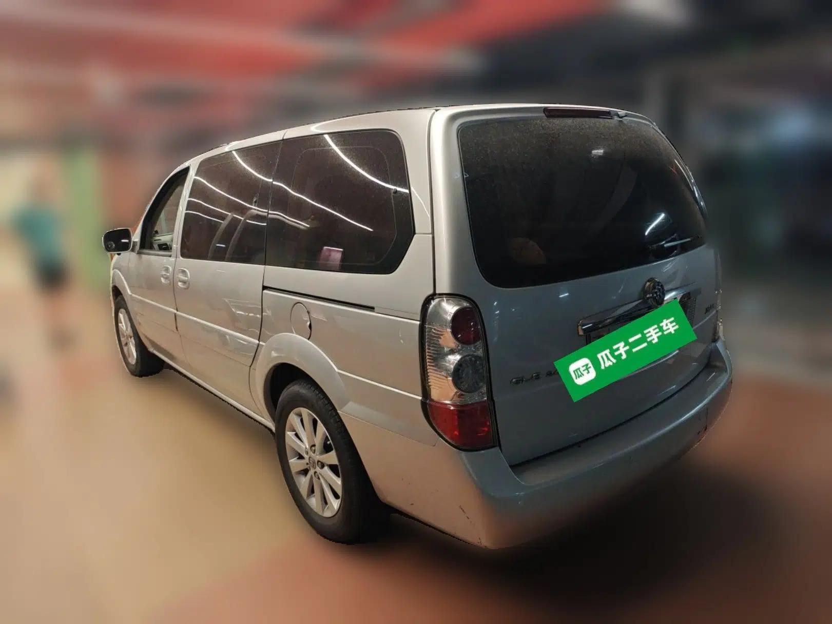 Buick GL8 2014 2.4L Classic Edition — миниатюра 4