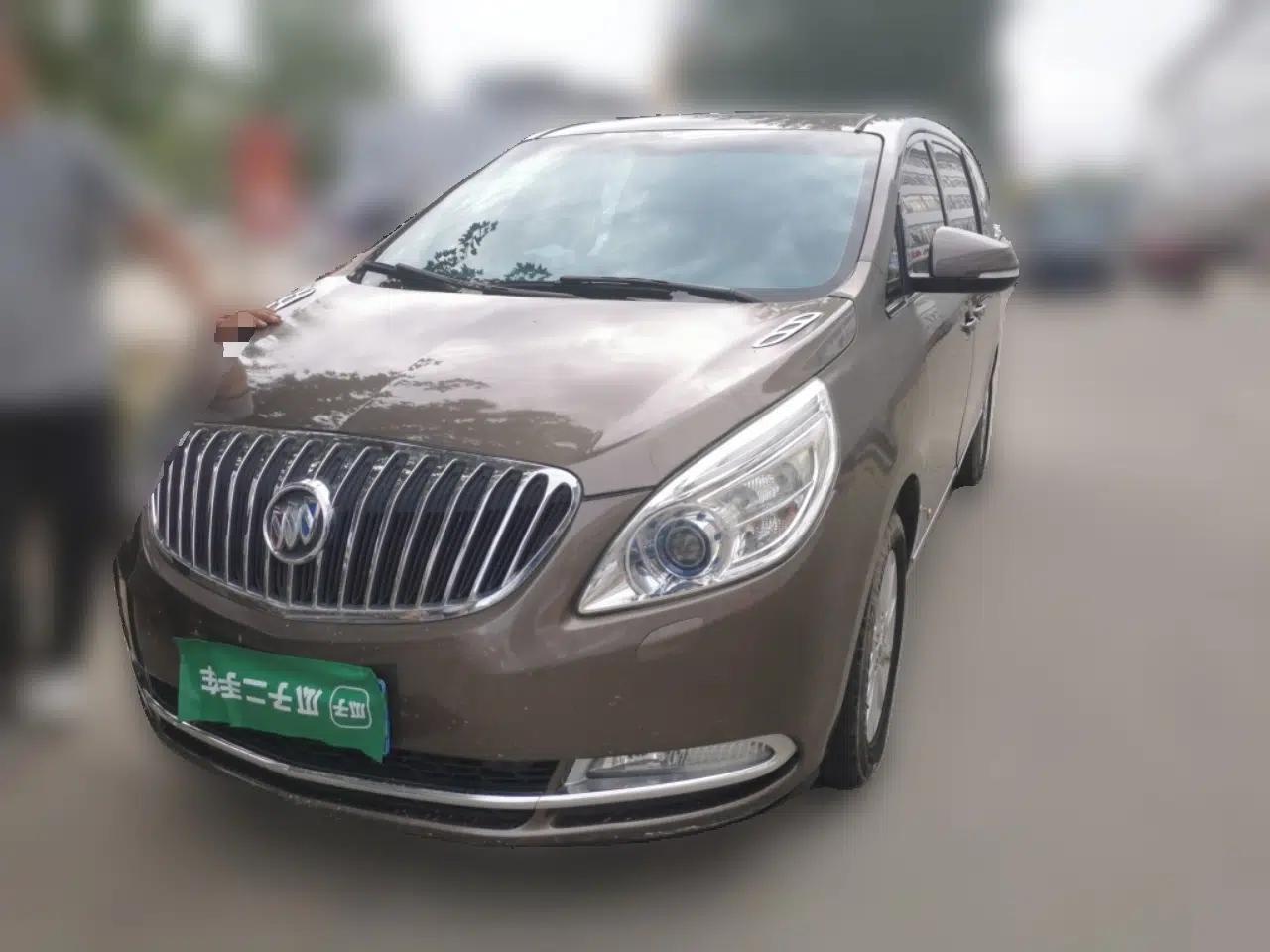 Buick GL8 2011 3.0L XT Luxury Business Flagship Edition — миниатюра 1