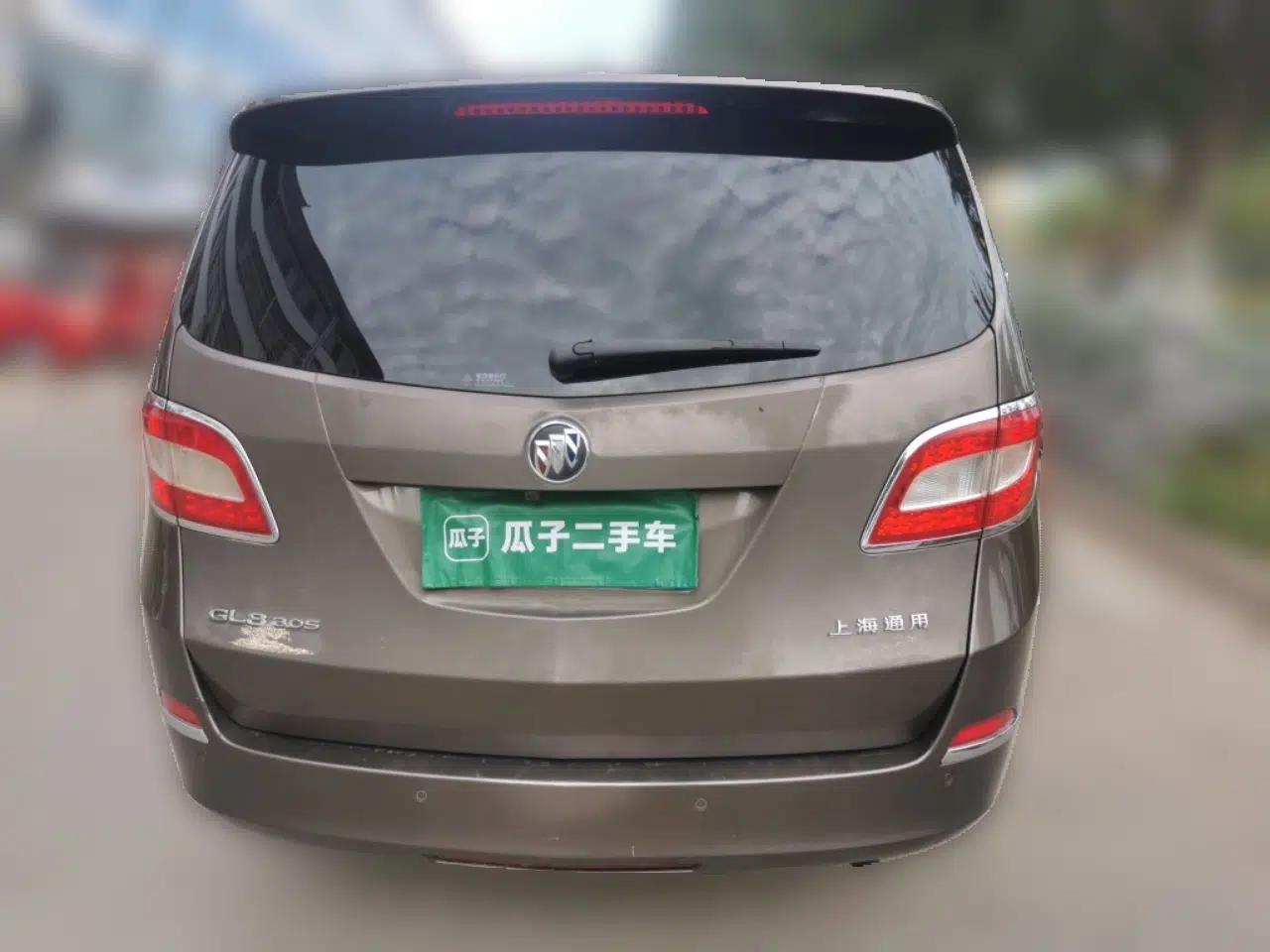Buick GL8 2011 3.0L XT Luxury Business Flagship Edition — миниатюра 5