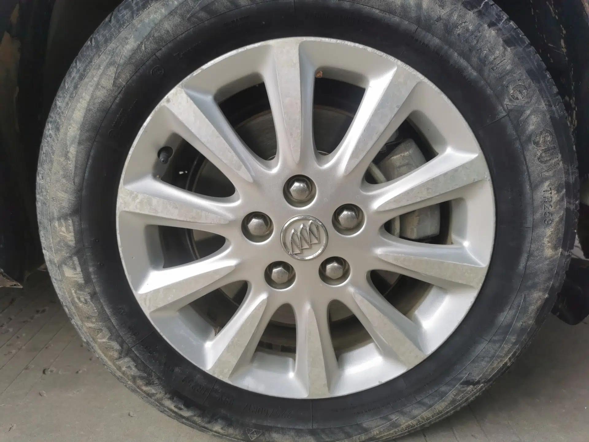 Buick GL8 2011 3.0L XT Luxury Business Flagship Edition — миниатюра 8