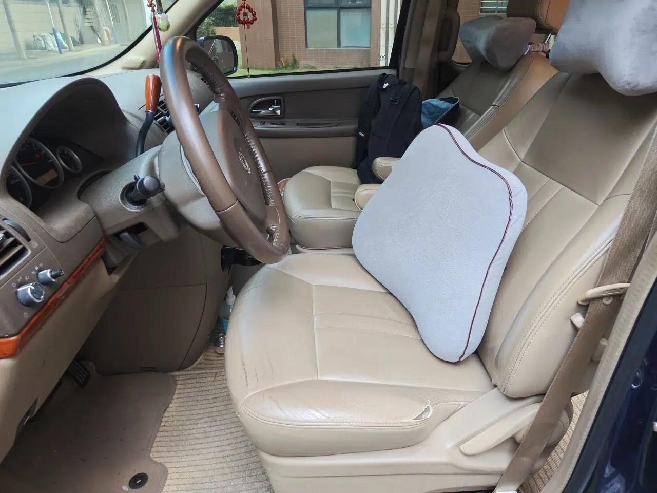 Buick GL8 2011 2.4L LT Executive Edition — миниатюра 15