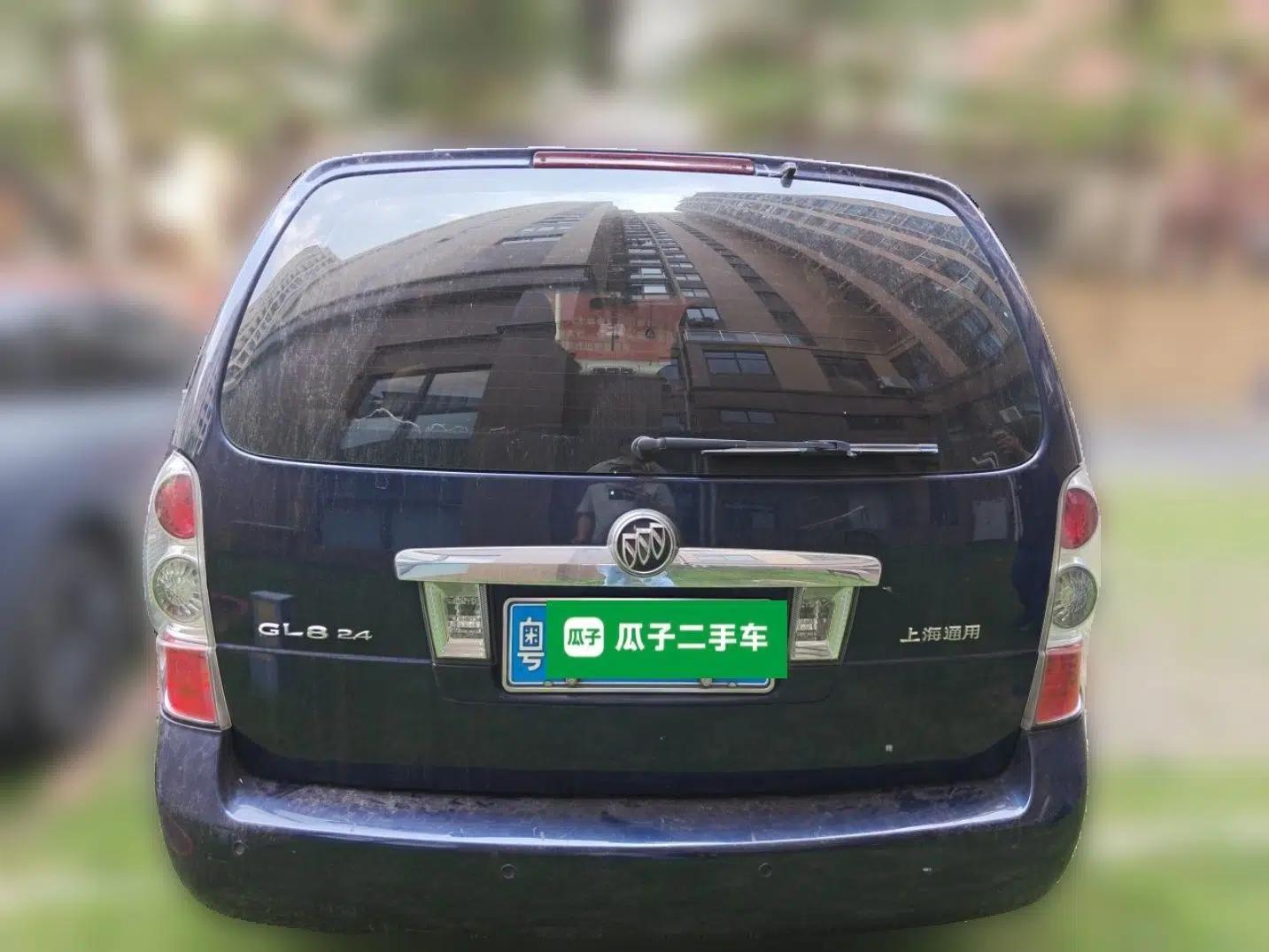 Buick GL8 2011 2.4L LT Executive Edition — миниатюра 5