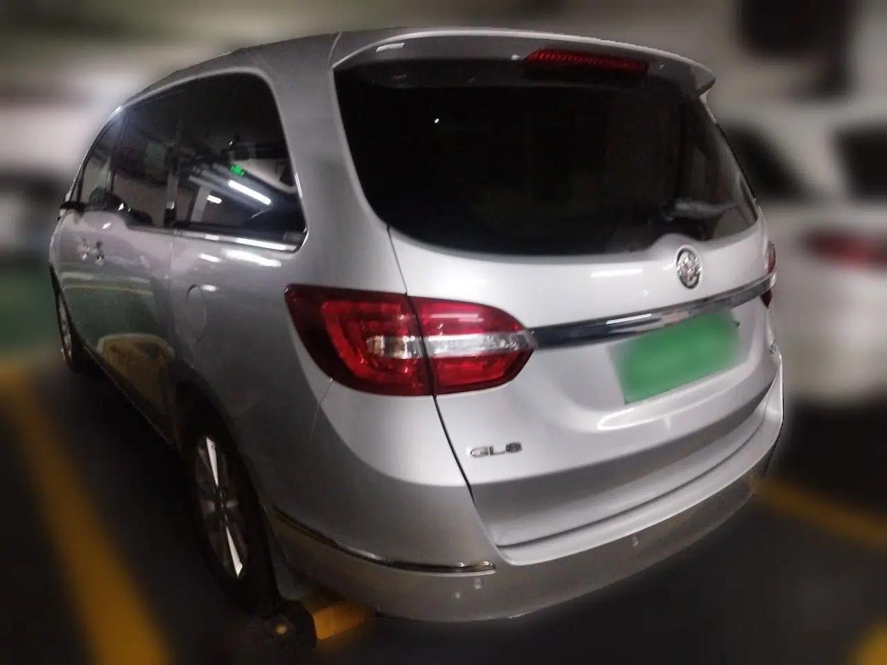Buick GL8 2015 2.4L Luxury Business Premium Edition — миниатюра 4